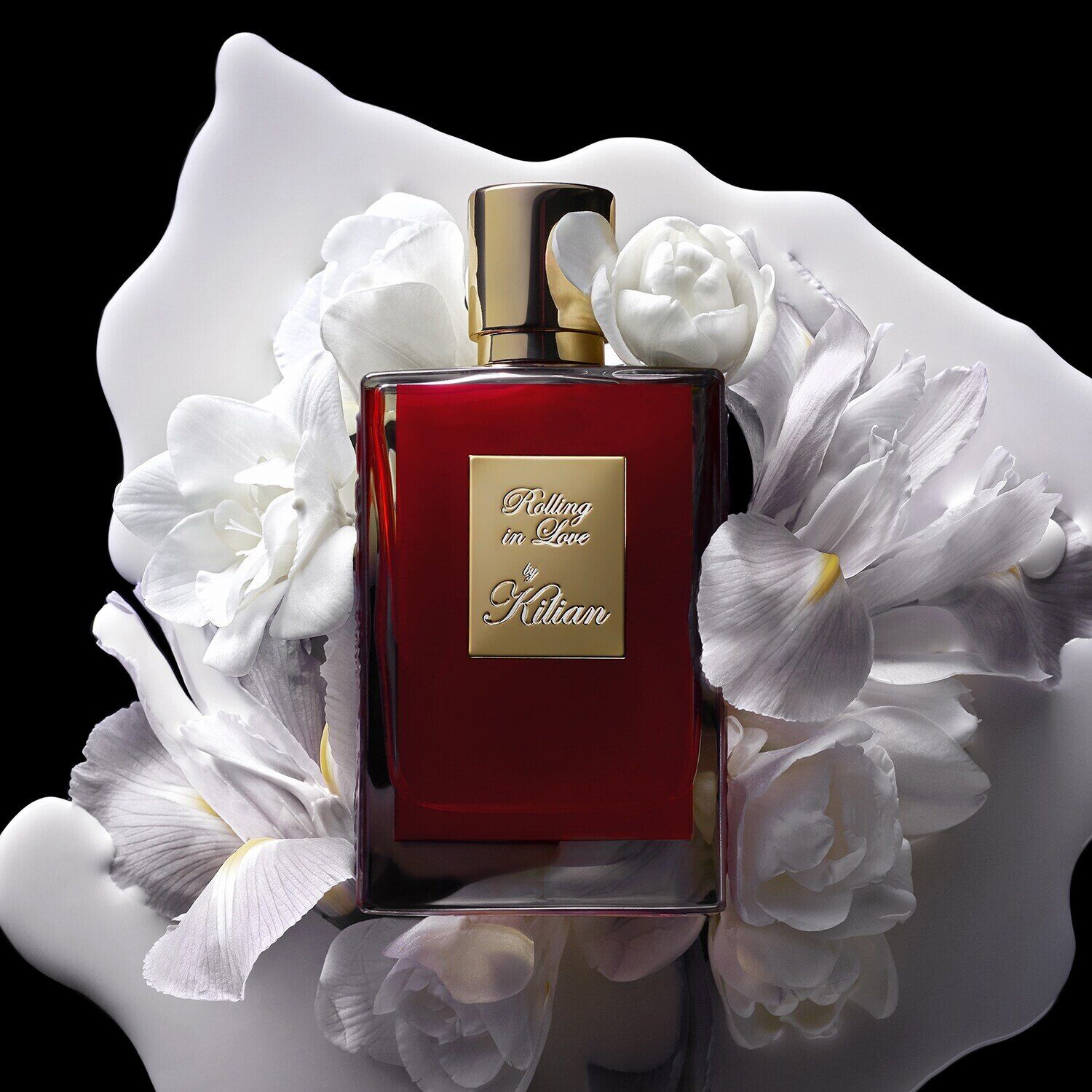 The Art of Fragrance Layering: A Luxury Guide to Creating Your Signature Scent