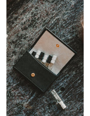 MEN'S LEATHER SAMPLE WALLET 8X1.7ML